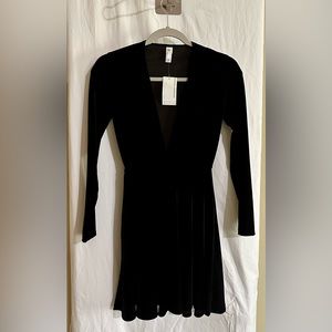 NWT American Apparel Black Deep V Skater Dress Size Small
